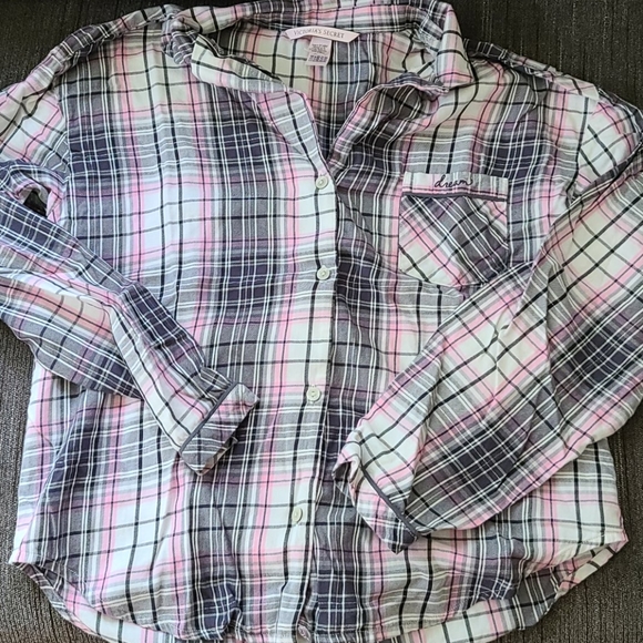 Victoria's Secret flannel pajamas - Picture 7 of 7